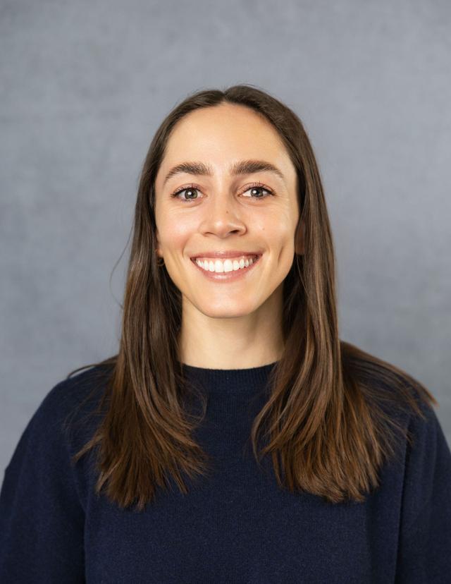 Photo of Lauren Zima